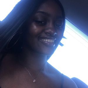 Meet your Posher, Mya